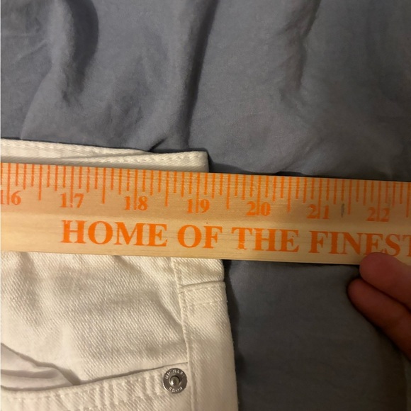 MICHAEL KORS White Denim Jeans Size 16 StraightLeg 5 Pockets Stretch Silver Logo - Picture 10 of 14
